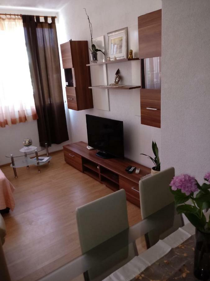 Apartments Centar - Mirjana Makarska Exterior foto